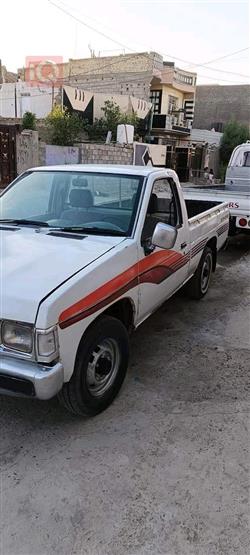 Nissan Pickup